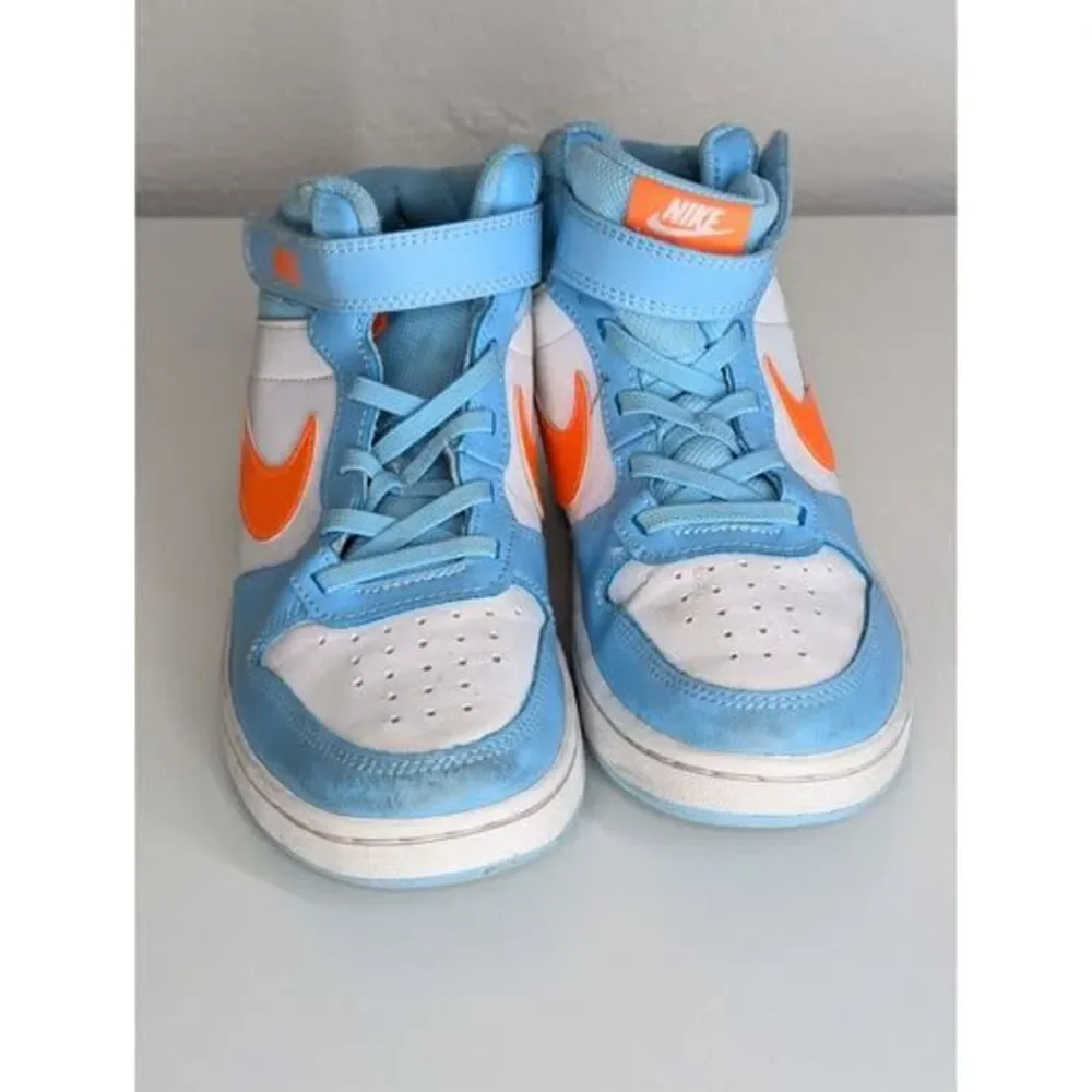 Nike Kids' Court Borough Mid 2 Sneakers Sz 2.5Y Basketball Athletic Tennis Shoes